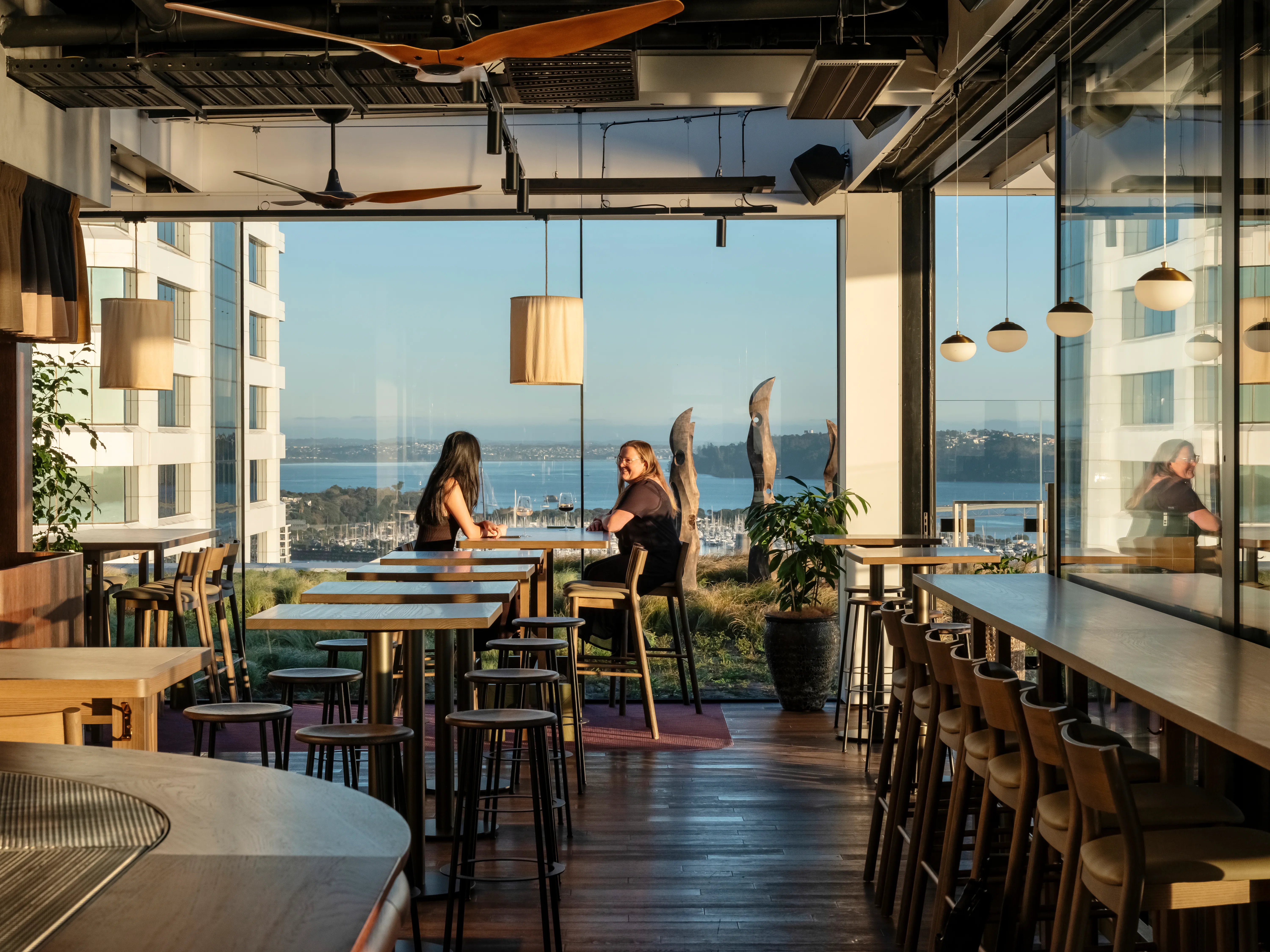 Queens Rooftop — InterContinental, Queen Street, Auckland, detail 1