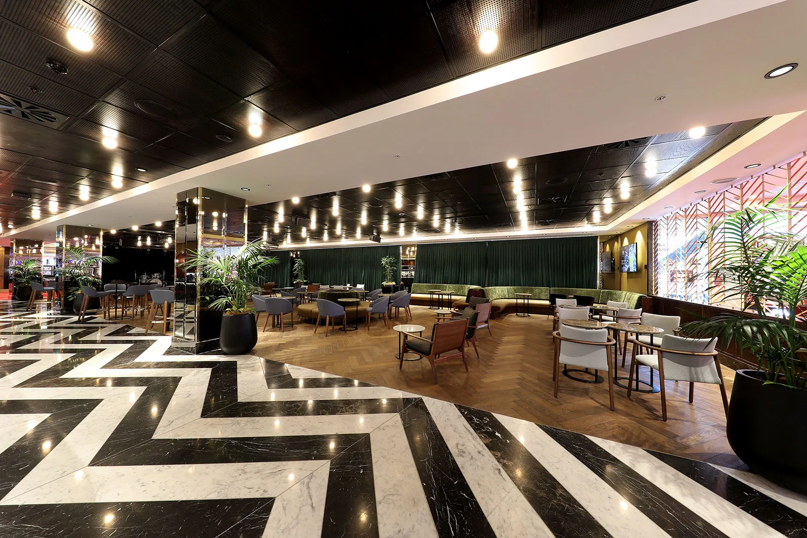 SkyCity Flare Bar — Federal Street, Auckland, detail 8