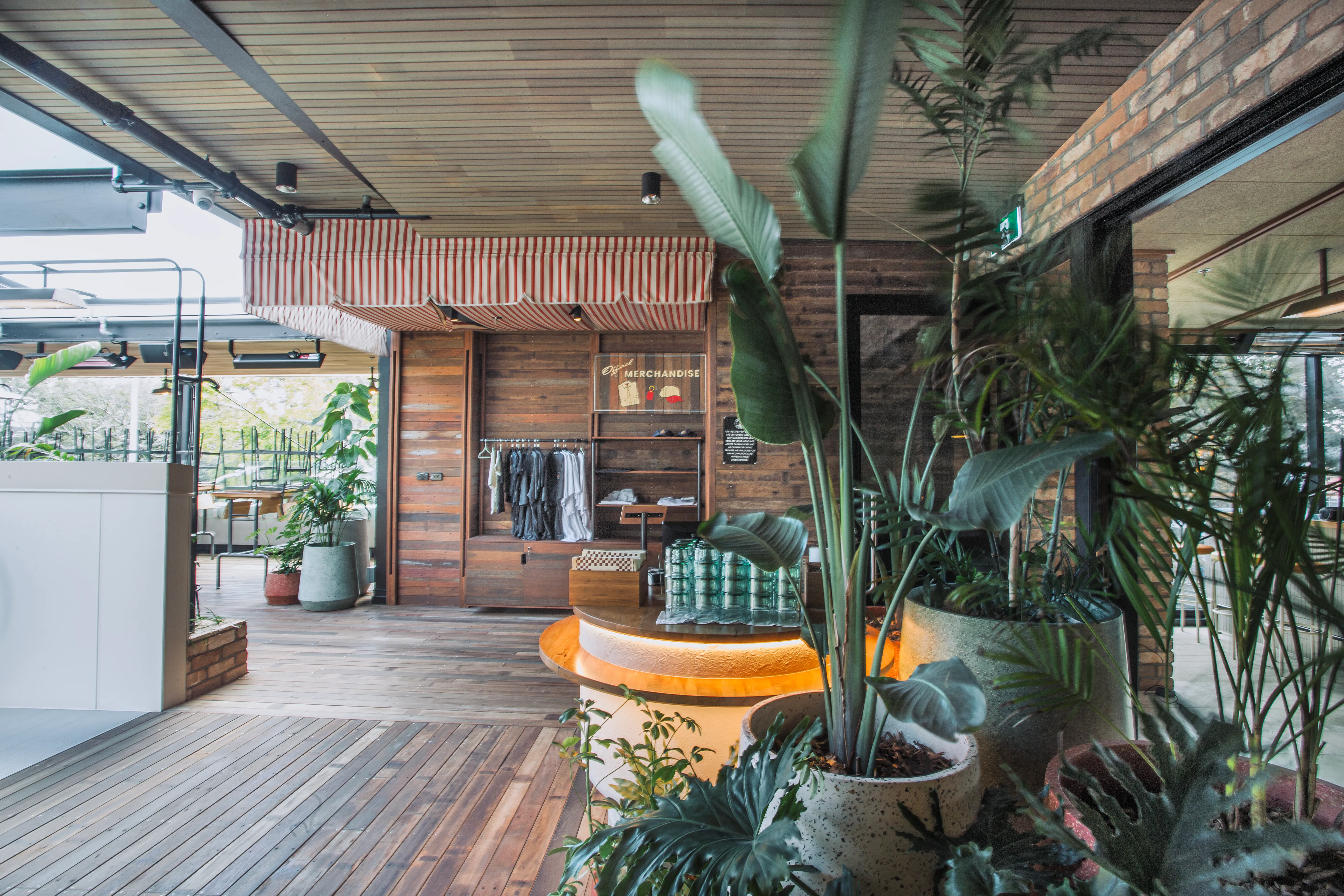 Takapuna Surf Club — Hurstmere Road, Auckland, detail 9